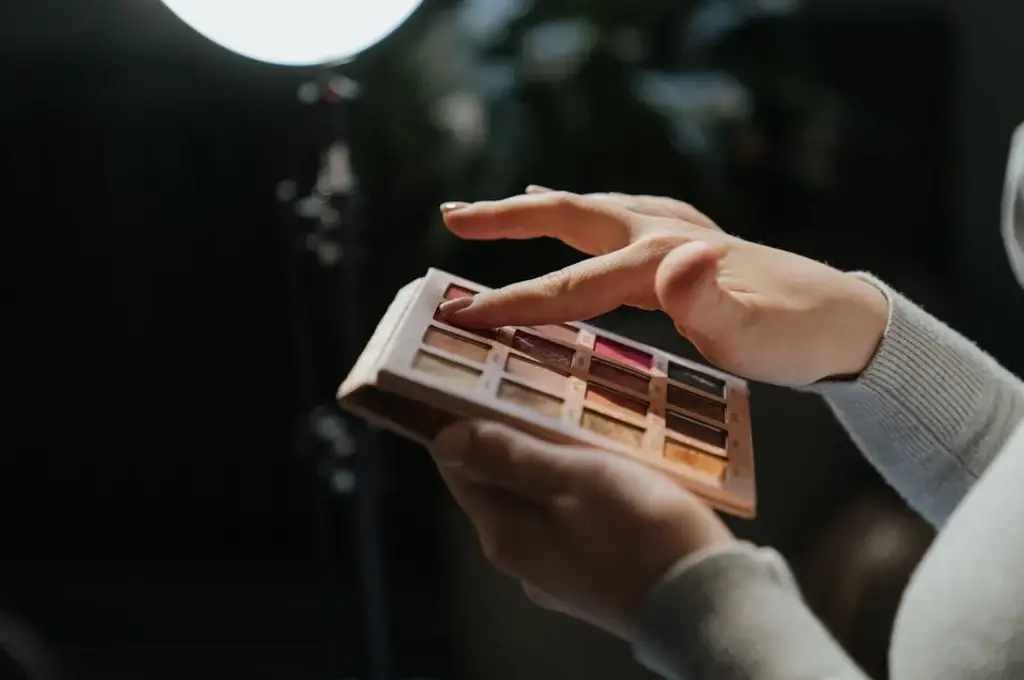 台灣之光！妮傲絲翠果酸深層保養乳液，給肌膚最透亮的寵愛